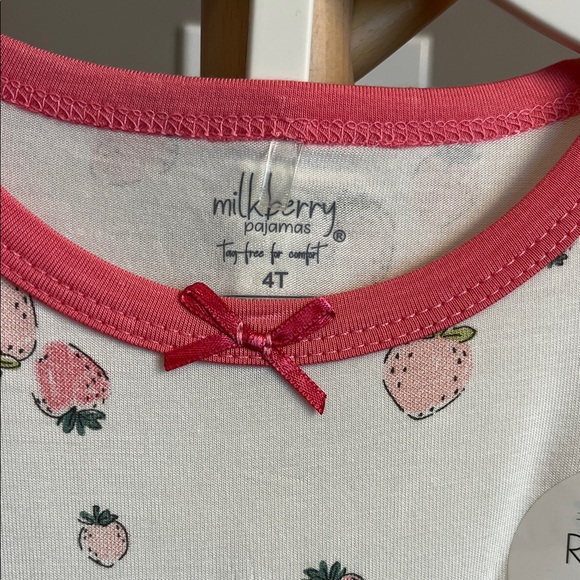 NWT Milkberry Toddler Girl Bamboo Pajamas - White with Pink Strawberry Print 4T - Picture 4 of 6